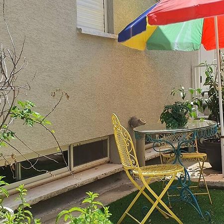 נקודת חן Apartment Shadmot Devora Bagian luar foto