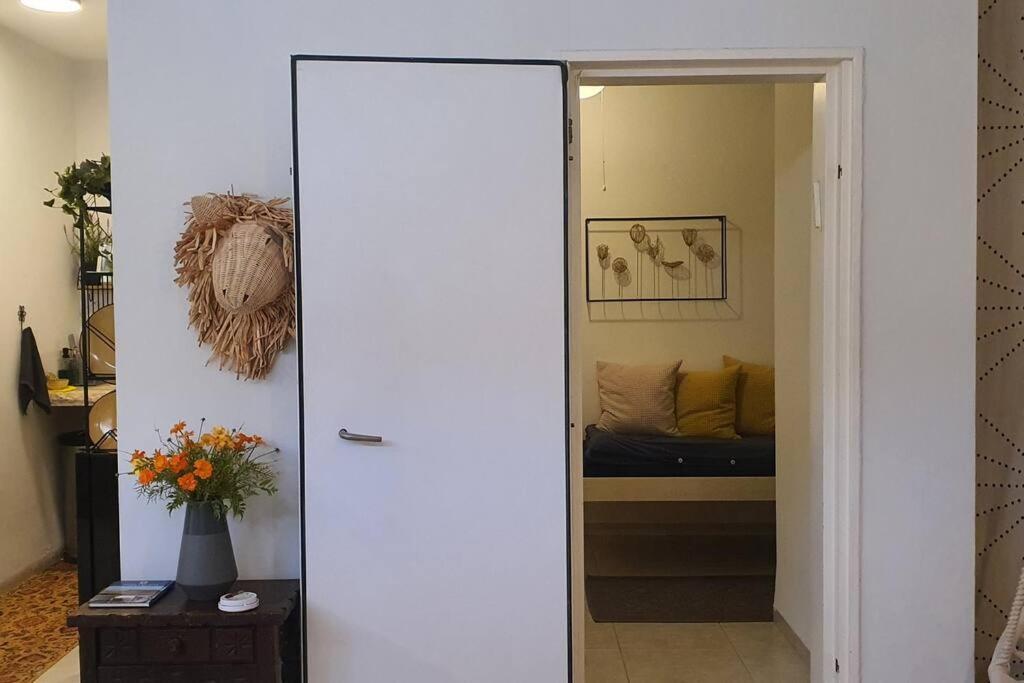 נקודת חן Apartment Shadmot Devora Bagian luar foto