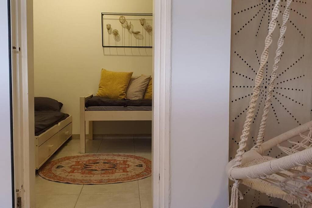 נקודת חן Apartment Shadmot Devora Bagian luar foto